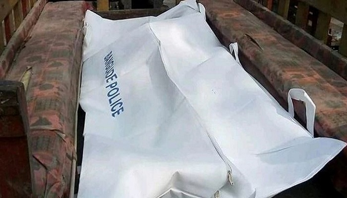 ফতুল্লায় মাদ্রাসার ভিতর থেকে ছাত্রীর লাশ উদ্ধার