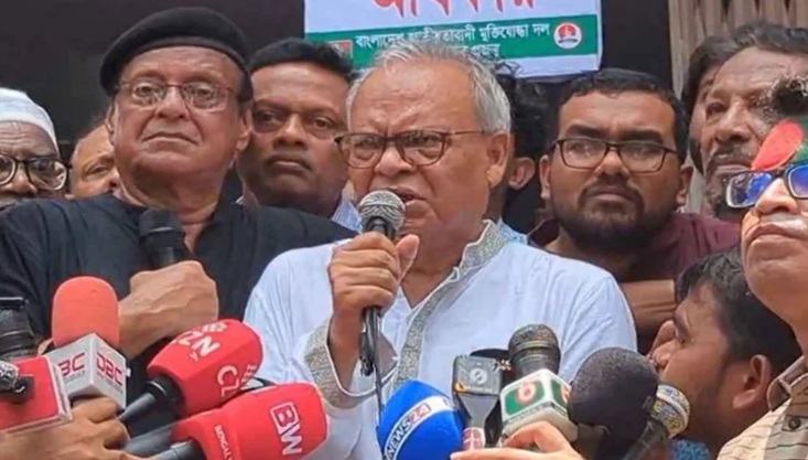 আ.লীগের কৃপা পেতে জামায়াতে ইসলামী সব সময় চেষ্টা করে: রিজভী